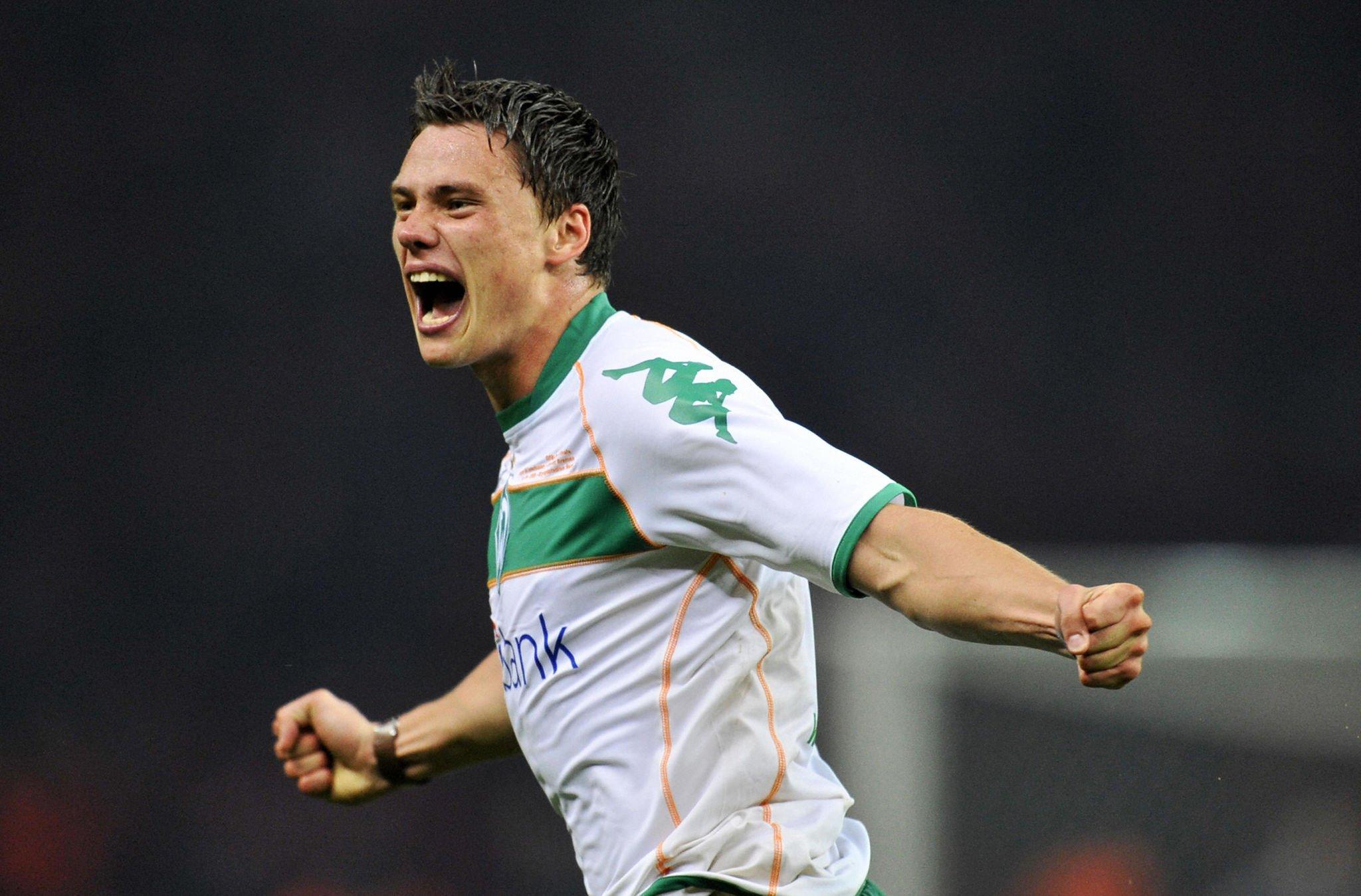 浙江队发布备战花絮；今夜刷新队史纪录；德甲任务艰巨；年轻球员得到机会的简单介绍